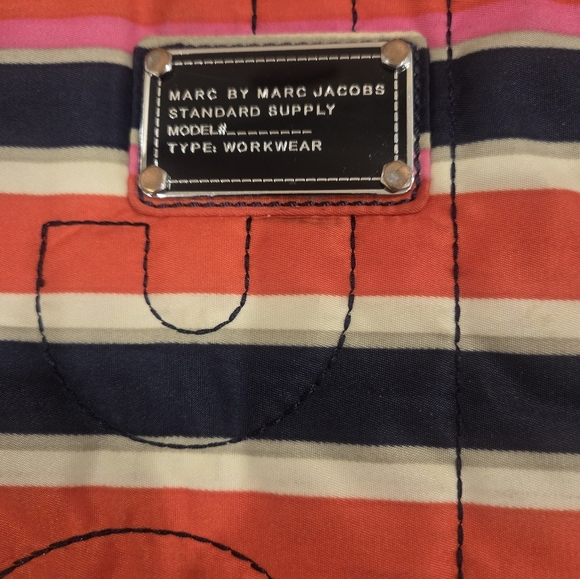 Marc by Marc Jacobs Large Multicolor Striped Tablet / Lap Top Sleeve - Picture 3 of 6